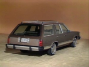 1982-ford-granada3