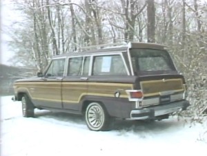 1983-Jeep-GrandWagoneer3