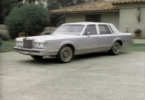 1985-Lincoln-Town-Car2