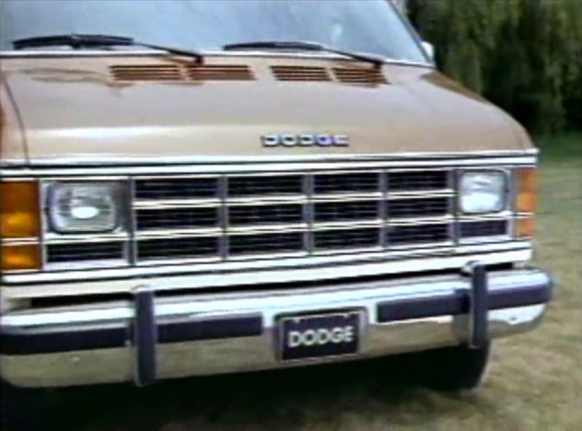 1987-dodge-ramvan2