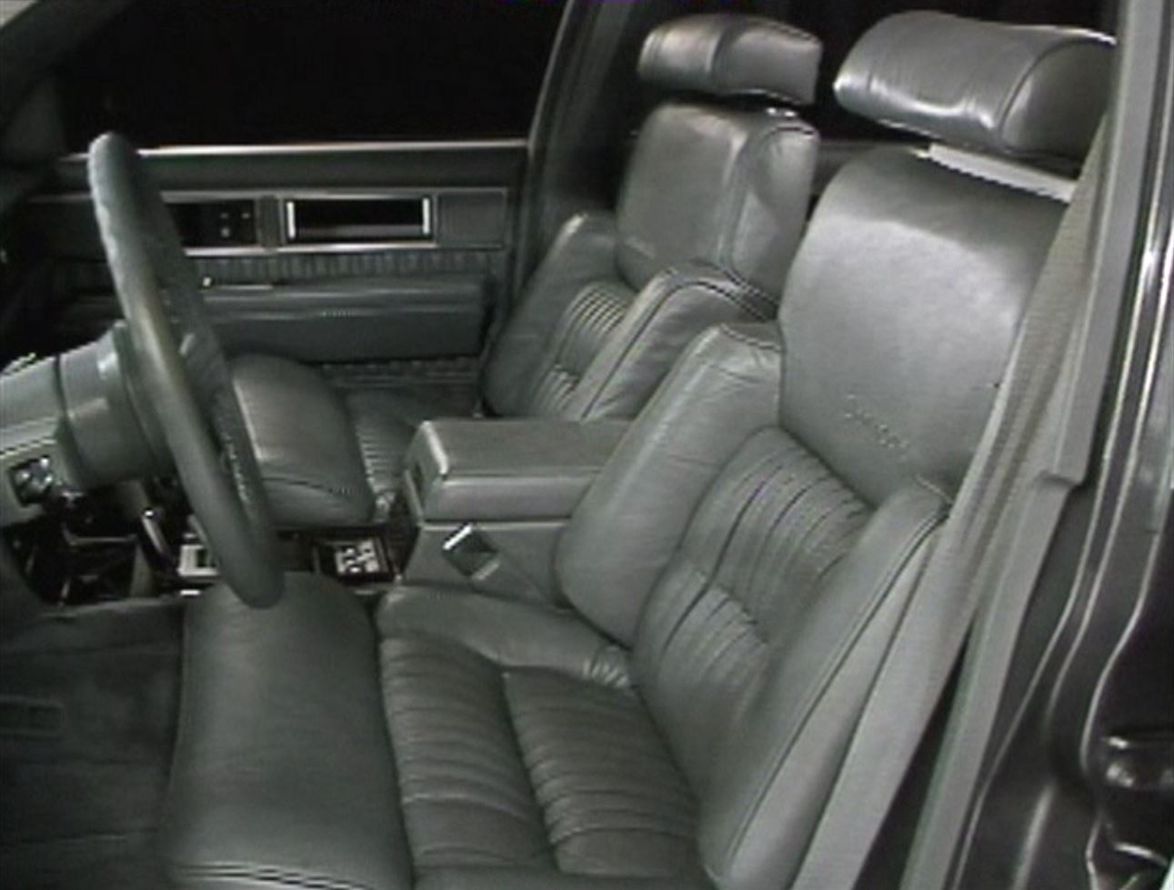 1987-oldsmobile-ninety-eight-Touring-Sedan5