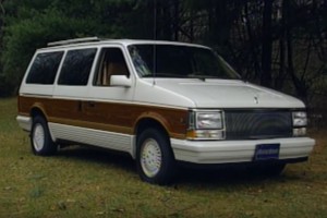 1990-chrysler-town-and-country2