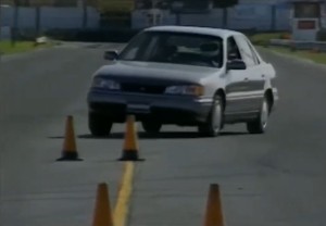 1992-Hyundai-Elantra1