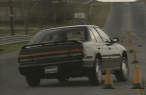 1992-Nissan-maxima1