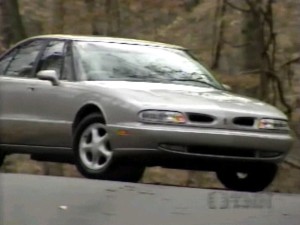 1996-Olds-vs-ford2