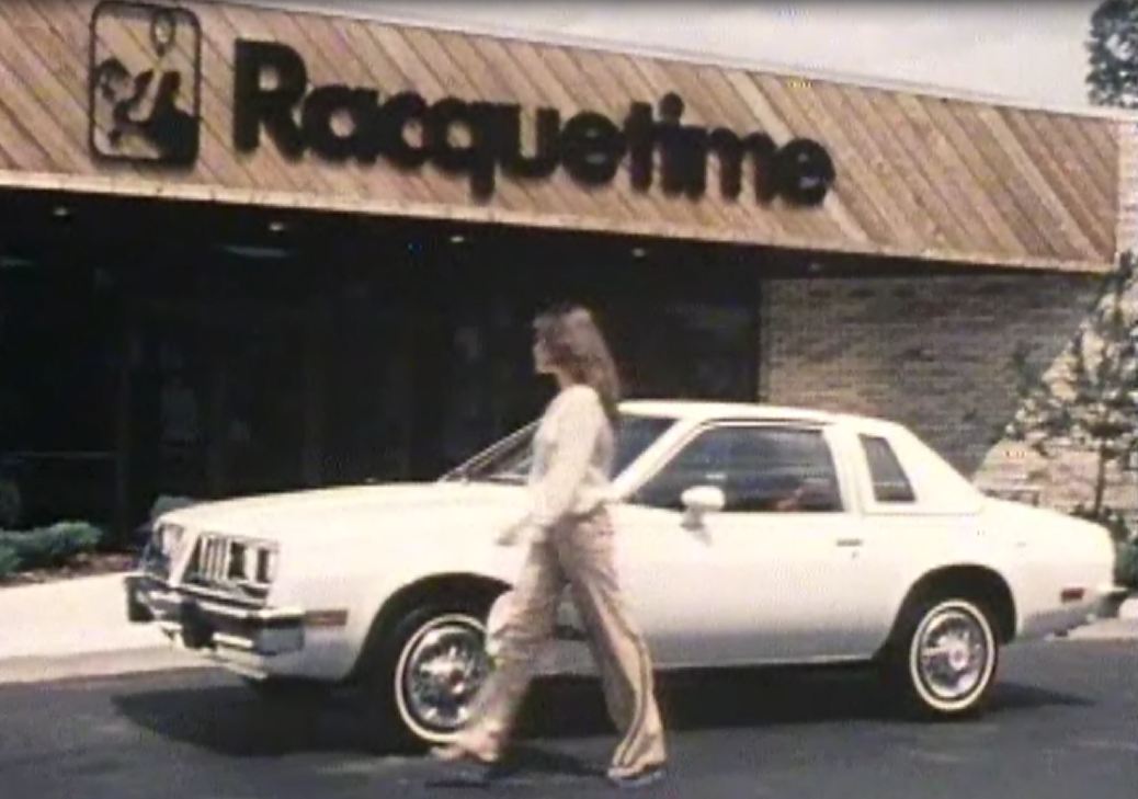 1980-pontiac-features6