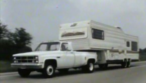 1982-gmc-trailering2
