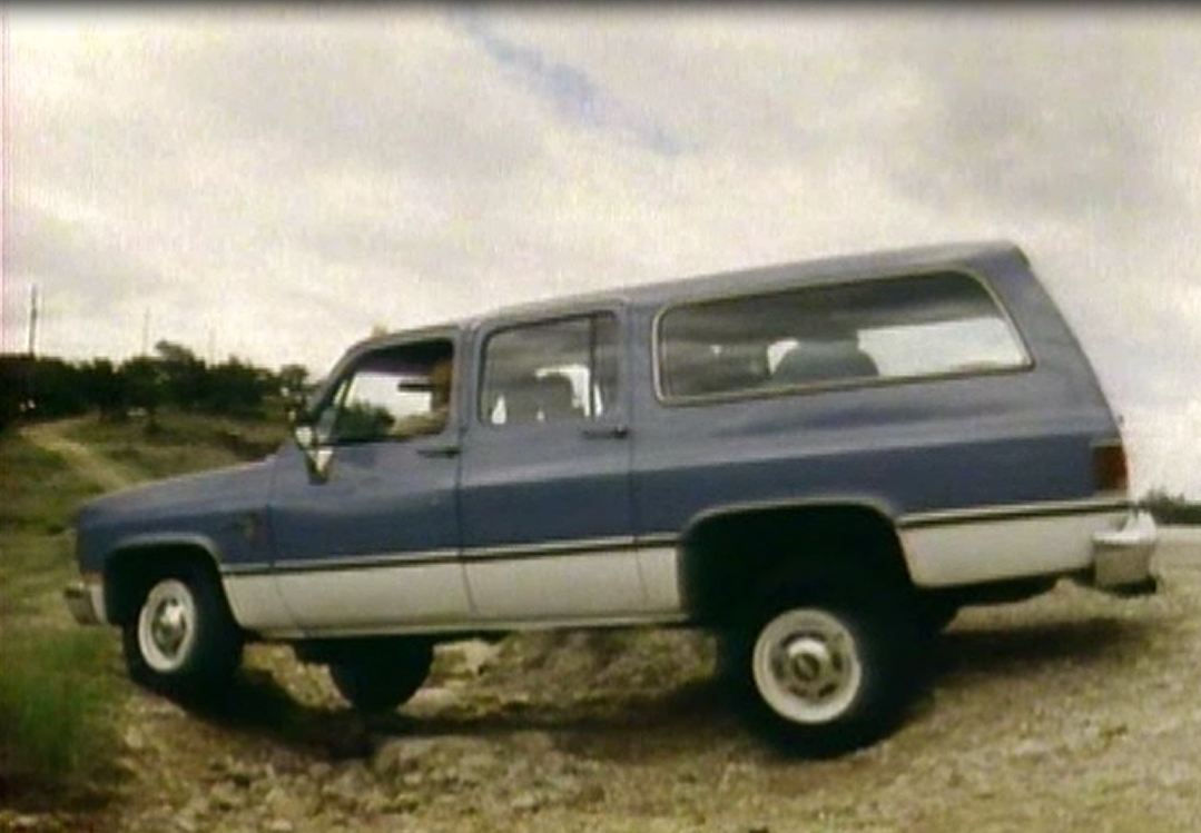 1983-Chevrolet-suburban-blazer3