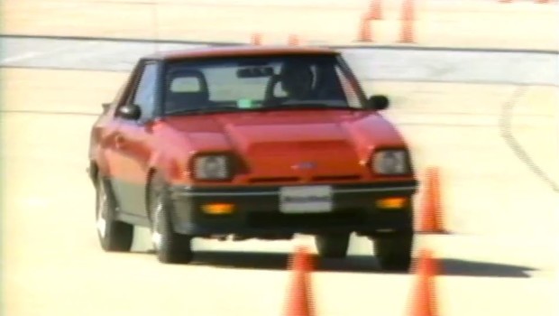 1984-ford-exp1