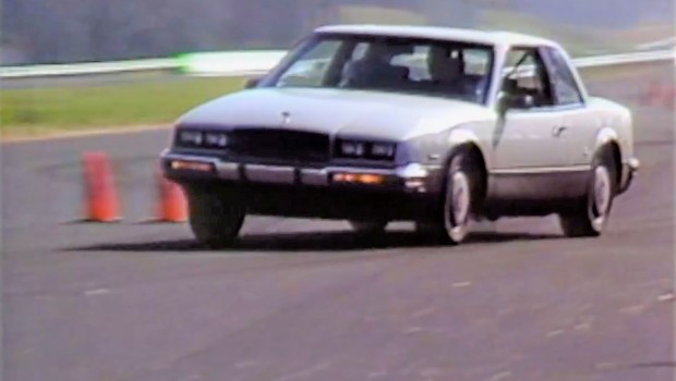 1986-Buick-Riviera1