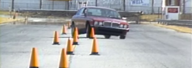 1986-Jaguar-XJ6b