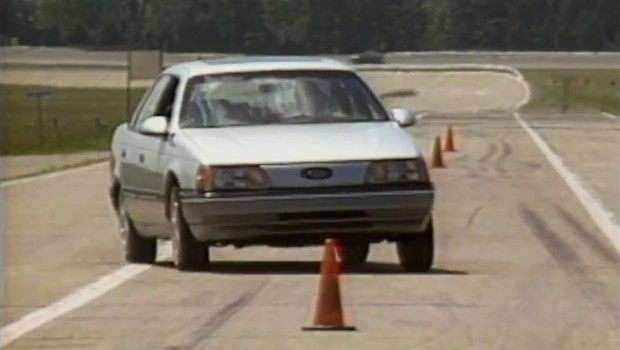 1986-ford-taurus2