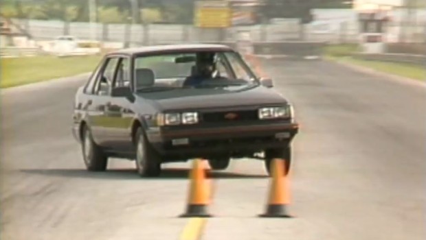1988-Chevrolet-nova-twincam2