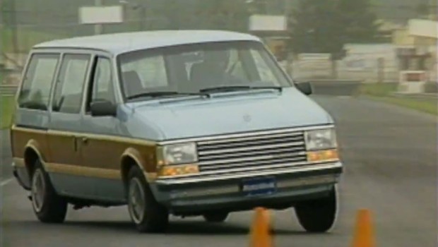 1988-Plymouth-Grand-Voyager1