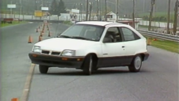 1988-pontiac-lemans1