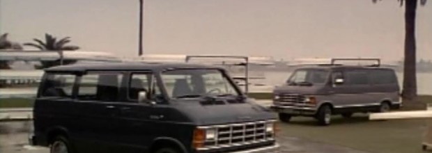 1989-Dodge-Ram-Van2