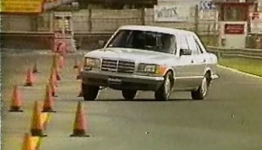 1989-Mercedes-Benz-300SE