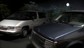 1990-Plymouth-Voyager2