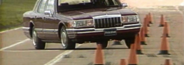 1990-lincoln-town-car