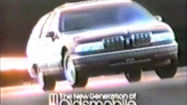 1991-oldsmobile-customcruiser