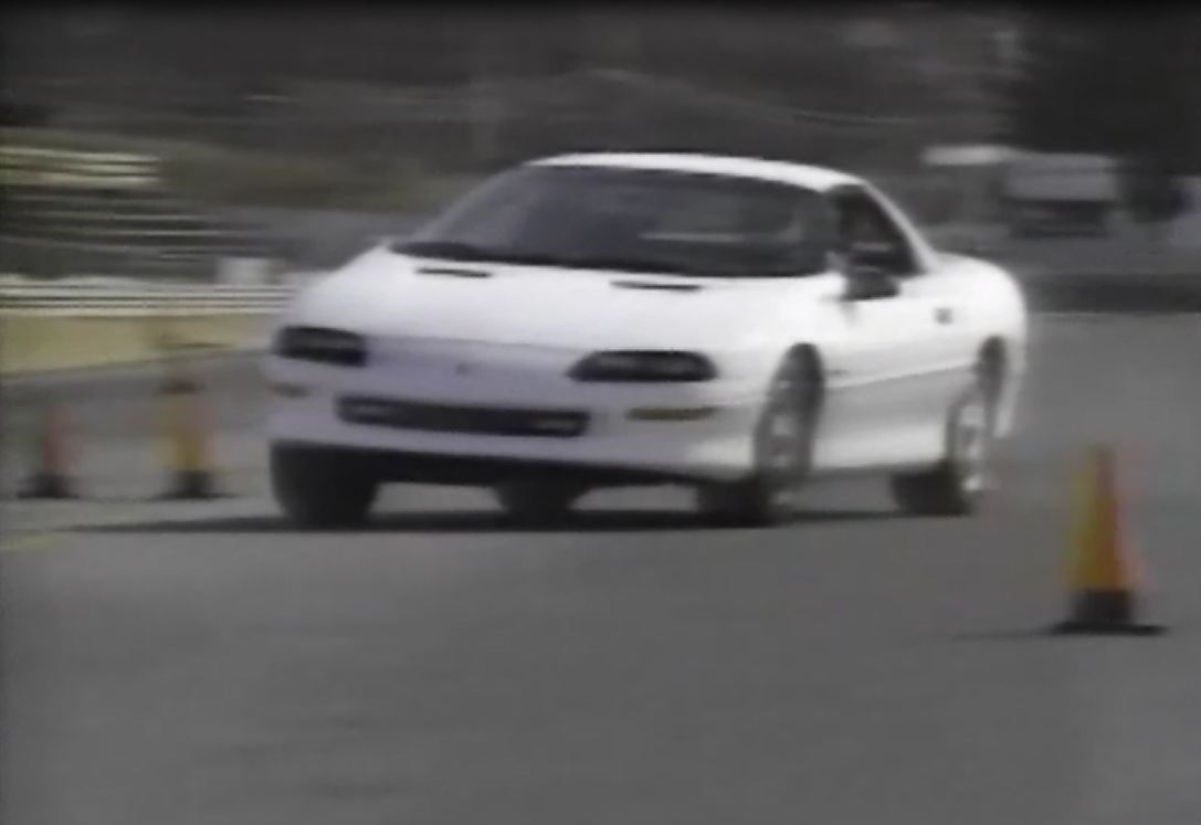 1993-chevrolet-camaro-v61