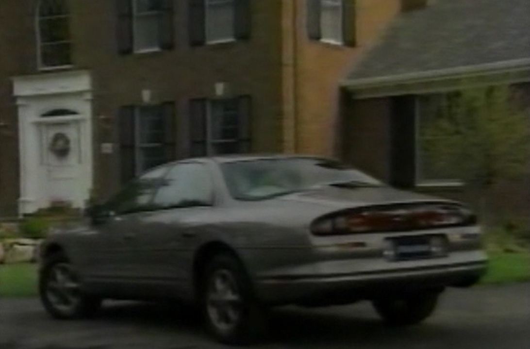 1995-Oldsmobile-Aurora3