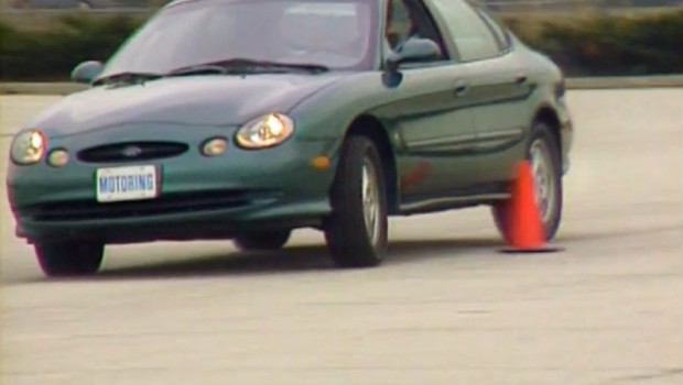 1997-ford-taurus-sho4