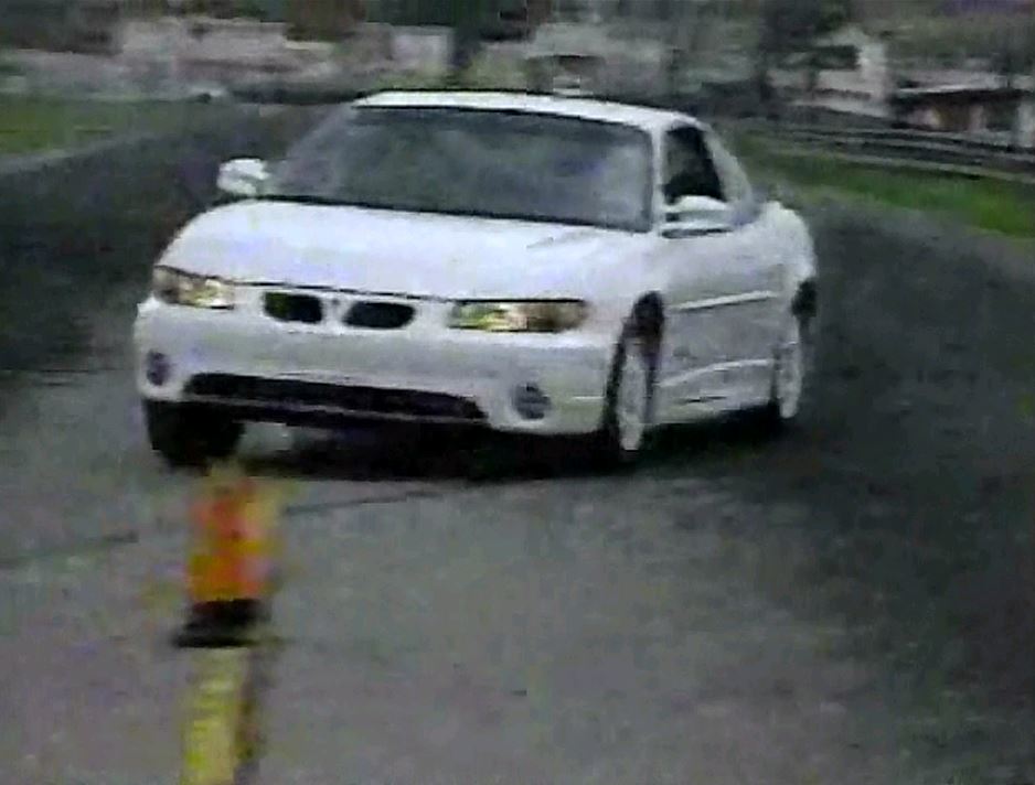 1997-pontiac-grandprix2