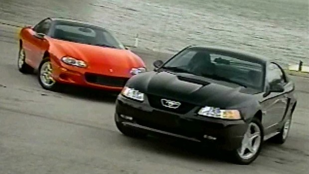 Looking Back: Camaro Z28 vs Mustang GT. What would you pick? | GM Inside  News Forum