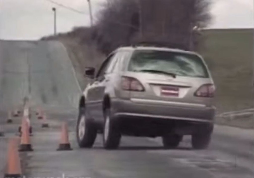 » 1999 Lexus RX300 Test Drive
